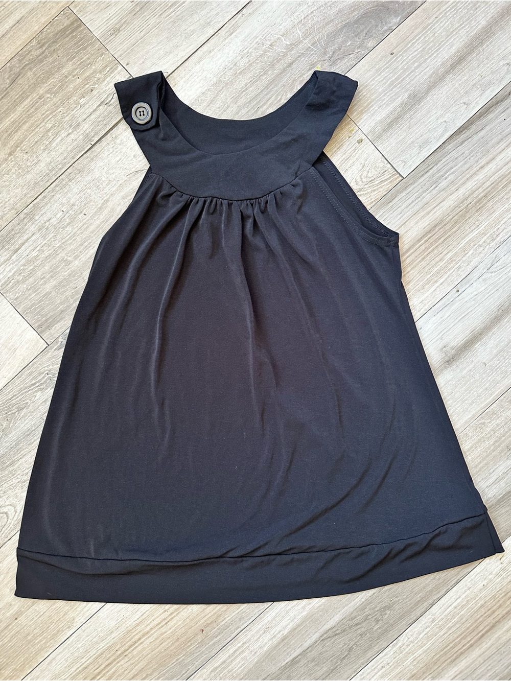 Women’s Black Sleeveless Button-Should Tank Top
